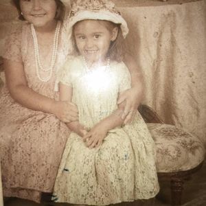 Meet your Posher, Alexis